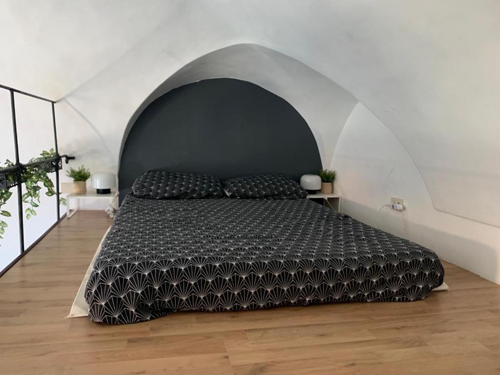 Studio Loft In The Center Sanremo For 3 People Экстерьер фото